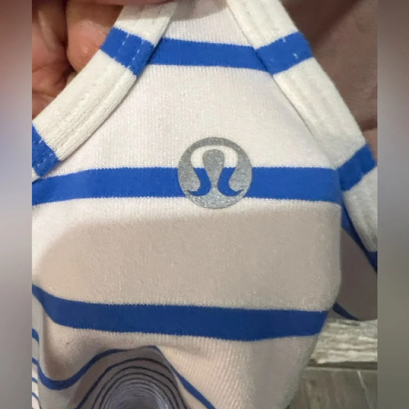 Lululemon‎ striped tank size 2 yoga athletic - Picture 7 of 7